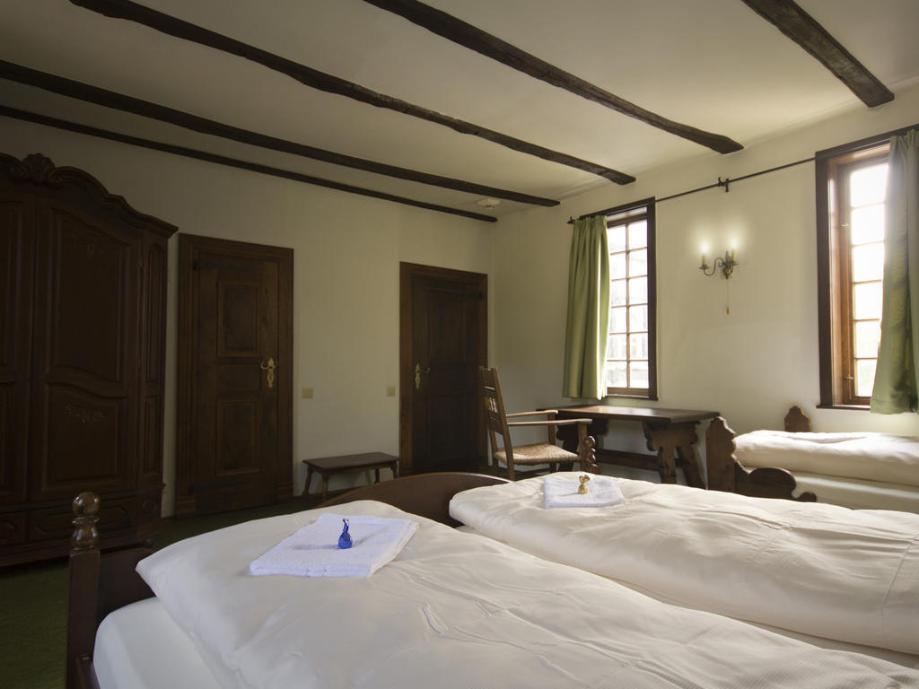 Hotel & Restaurant Gut Hungenbach Kürten Buitenkant foto