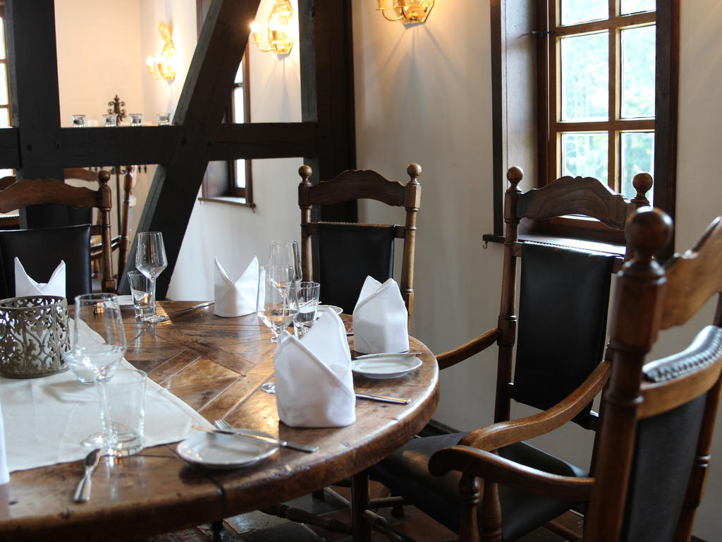 Hotel & Restaurant Gut Hungenbach Kürten Buitenkant foto