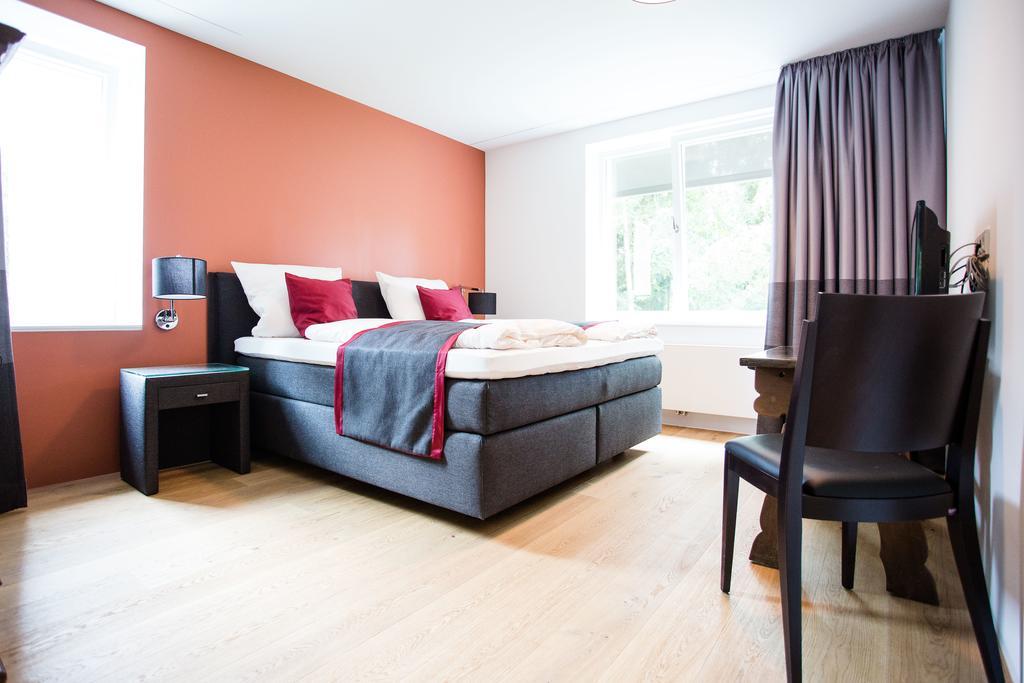 Hotel & Restaurant Gut Hungenbach Kürten Buitenkant foto